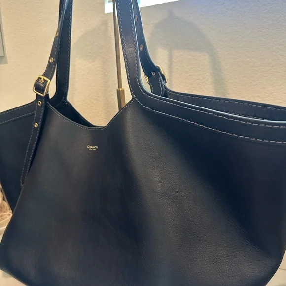 Coach Gramercy Tote - Picture 5 of 7
